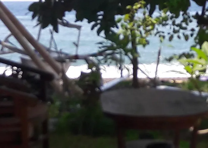 Guest house Warung Pantai *